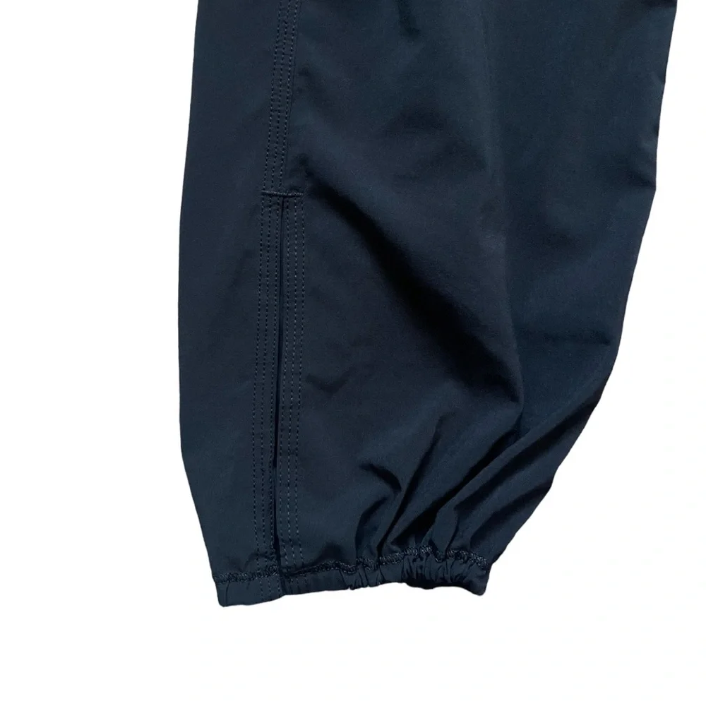 Lululemon Om Pant (2nd Release) high waisted cropped lightweight